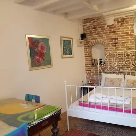 Hotel Ekati Old Harbour Chania *